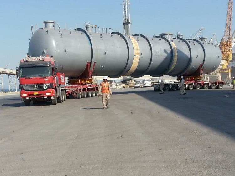 Перевозка крупногабаритного груза на многоосном модульном трале